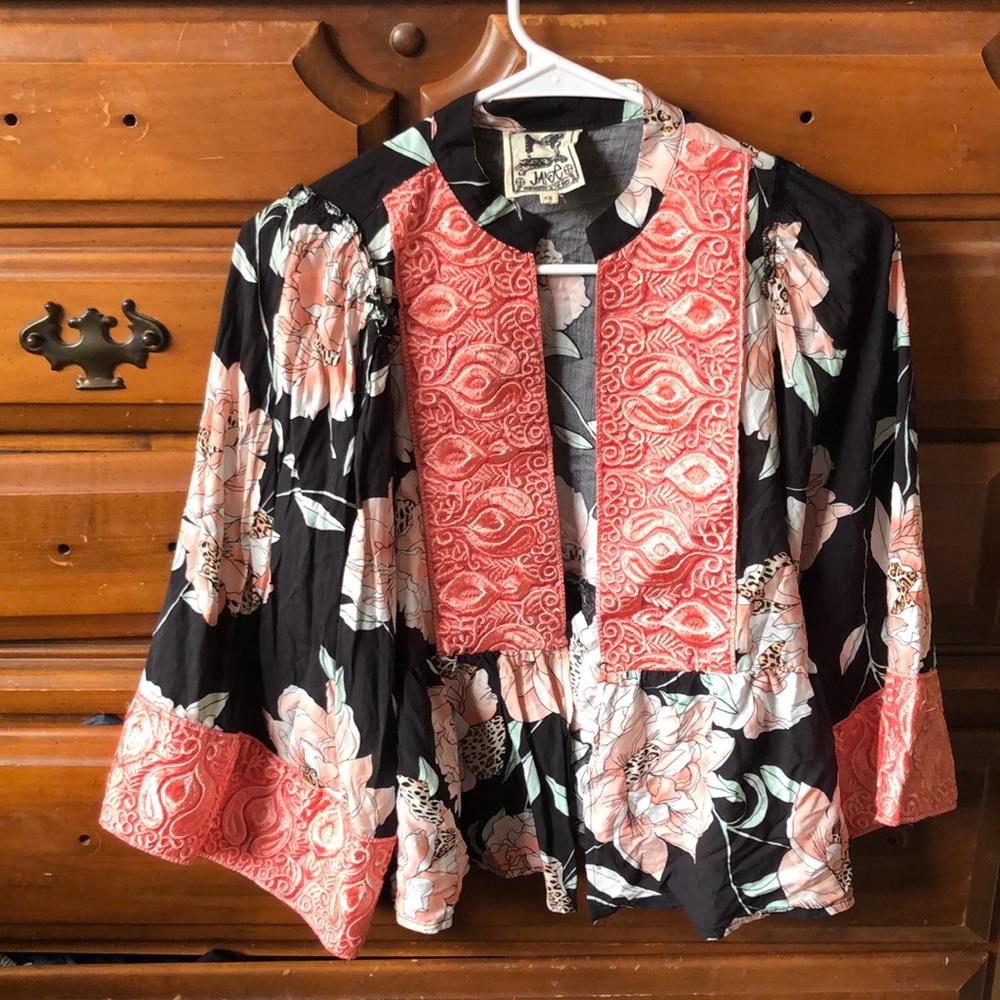 XS Jaase Kimono style Jacket